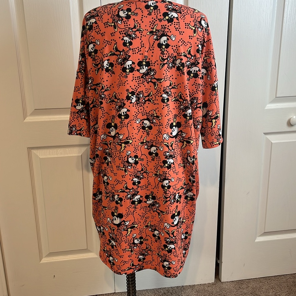 Classic Minnie Mouse Lula Roe Top Size Small - Picture 8 of 8